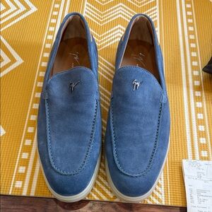 NWT Men's Blue Giuseppe Zanotti Suede Loafers